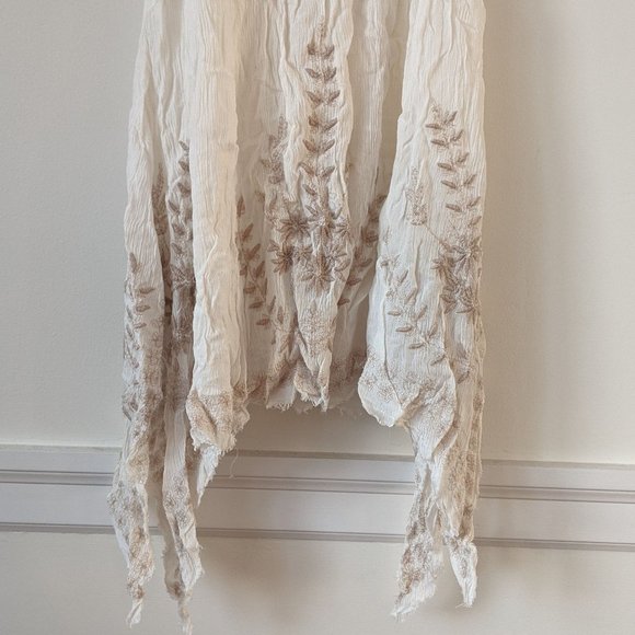 🚩SOLD🚩FREE PEOPLE Meadows of Medallion Dress - Picture 6 of 8